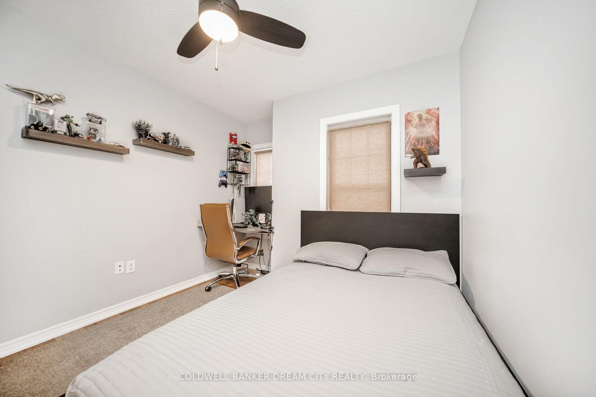 Photo 26 of 14 Ivor Crescent, Brampton, Northwest Brampton — HOMEH