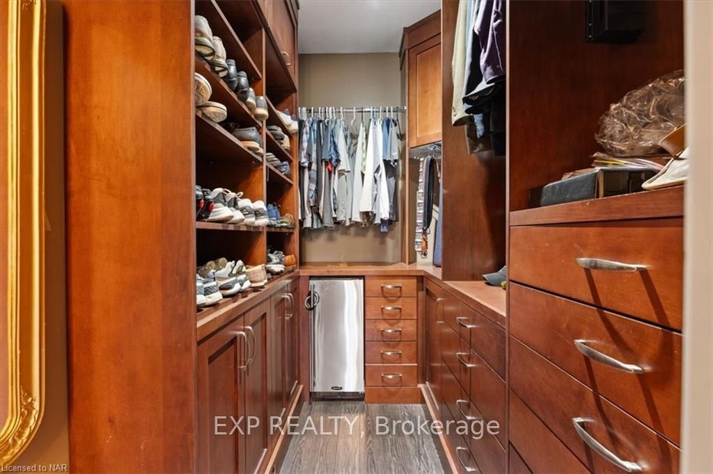 Photo 9 of 1453 Gregory Road, St. Catharines, Rural Fourth — HOMEH