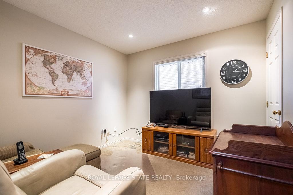 Photo 21 of 60 Redfern Avenue, Hamilton, Mountview — HOMEH