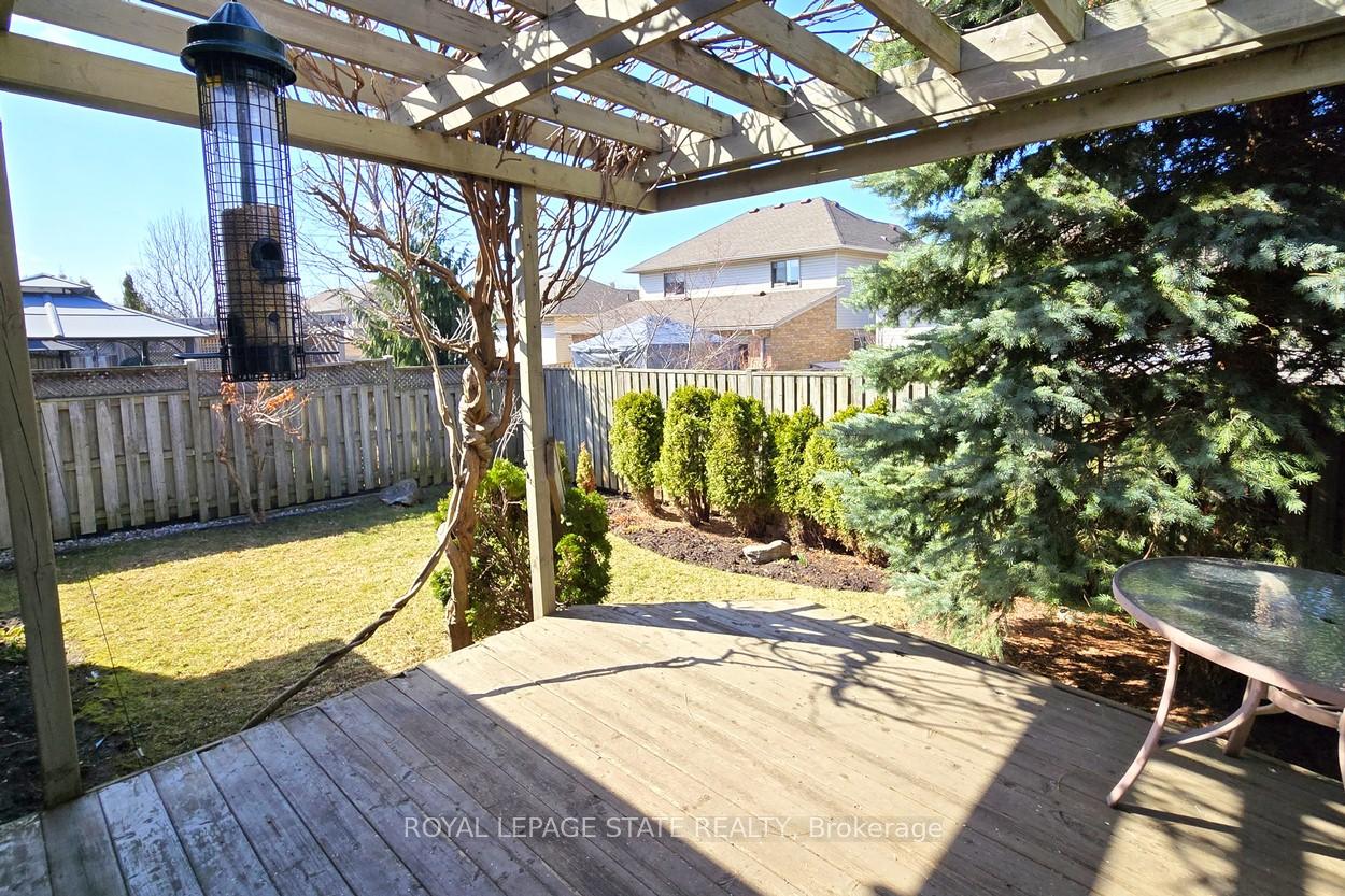 Photo 33 of 60 Redfern Avenue, Hamilton, Mountview — HOMEH