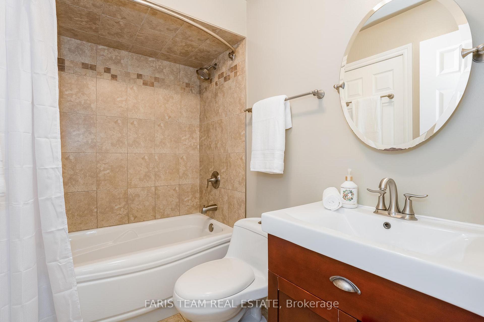Photo 10 of 50 James Street, Barrie, Ardagh — HOMEH