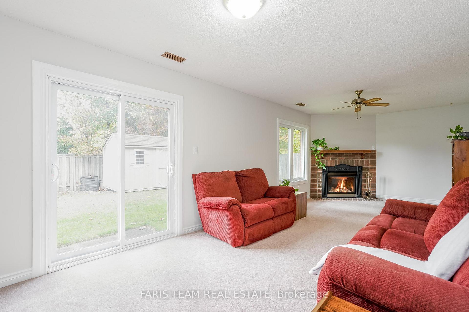 Photo 12 of 50 James Street, Barrie, Ardagh — HOMEH