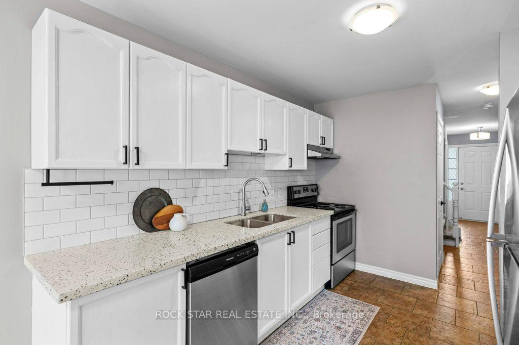 Photo 15 of 28 Vennio Lane, Hamilton, Barnstown — HOMEH