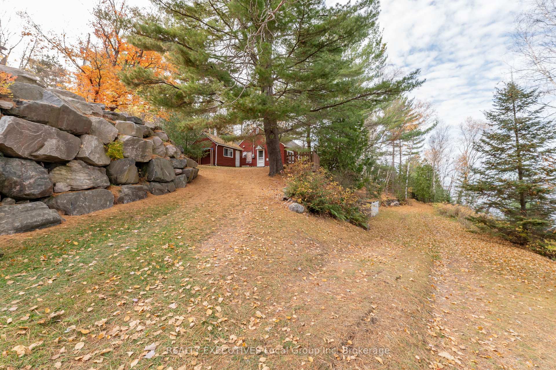 Photo 8 of 137B Pebble Beach Drive, Callander — HOMEH