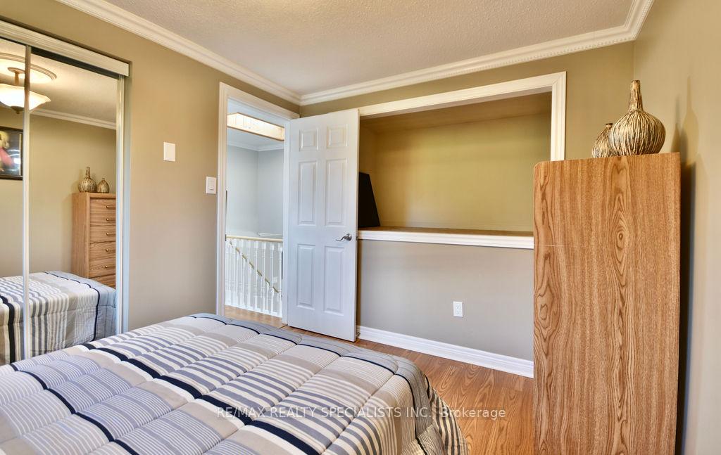 Photo 25 of 26 Doris Drive, Barrie, Allandale Heights — HOMEH