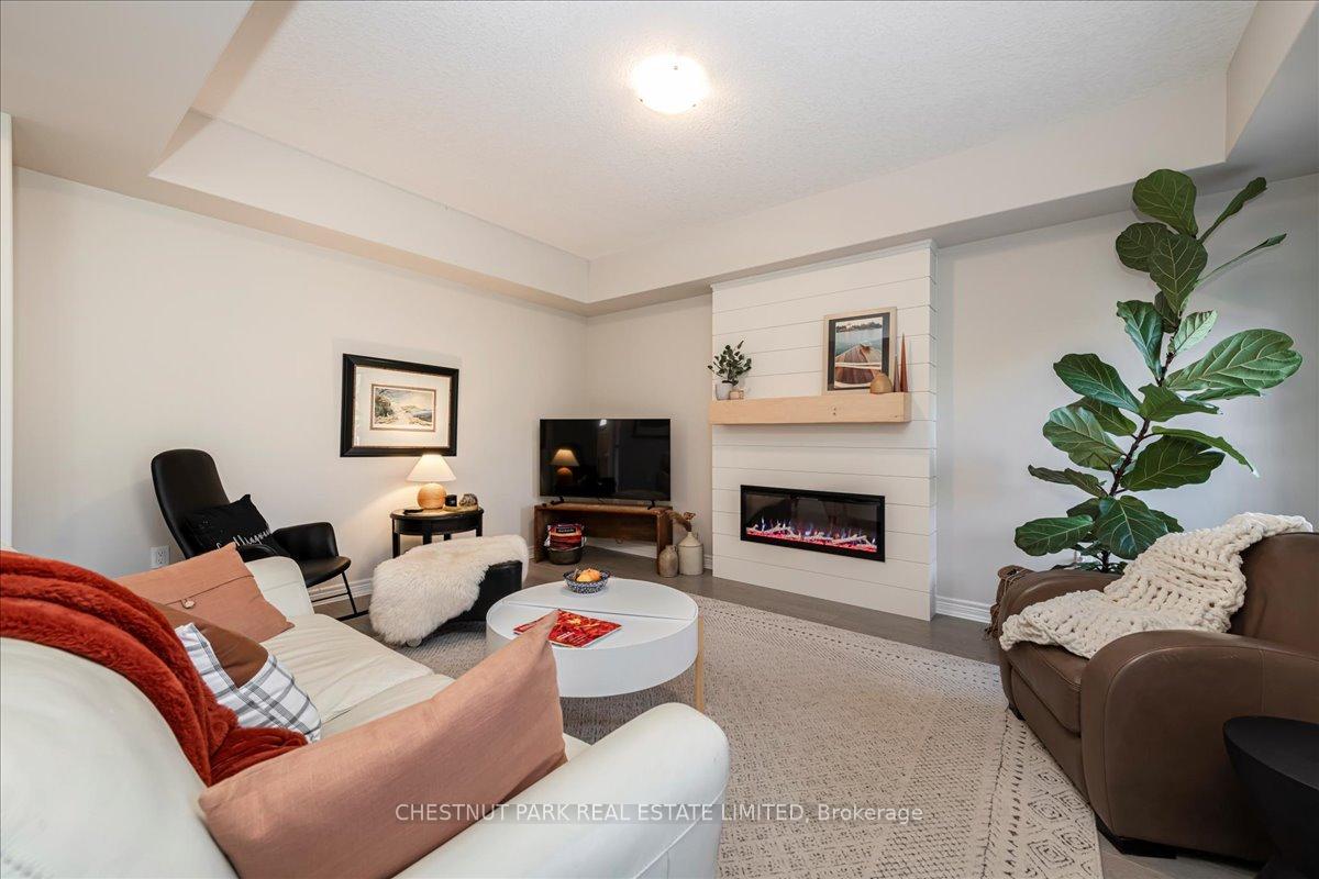 Photo 3 of 64 Foley Crescent, Collingwood — HOMEH