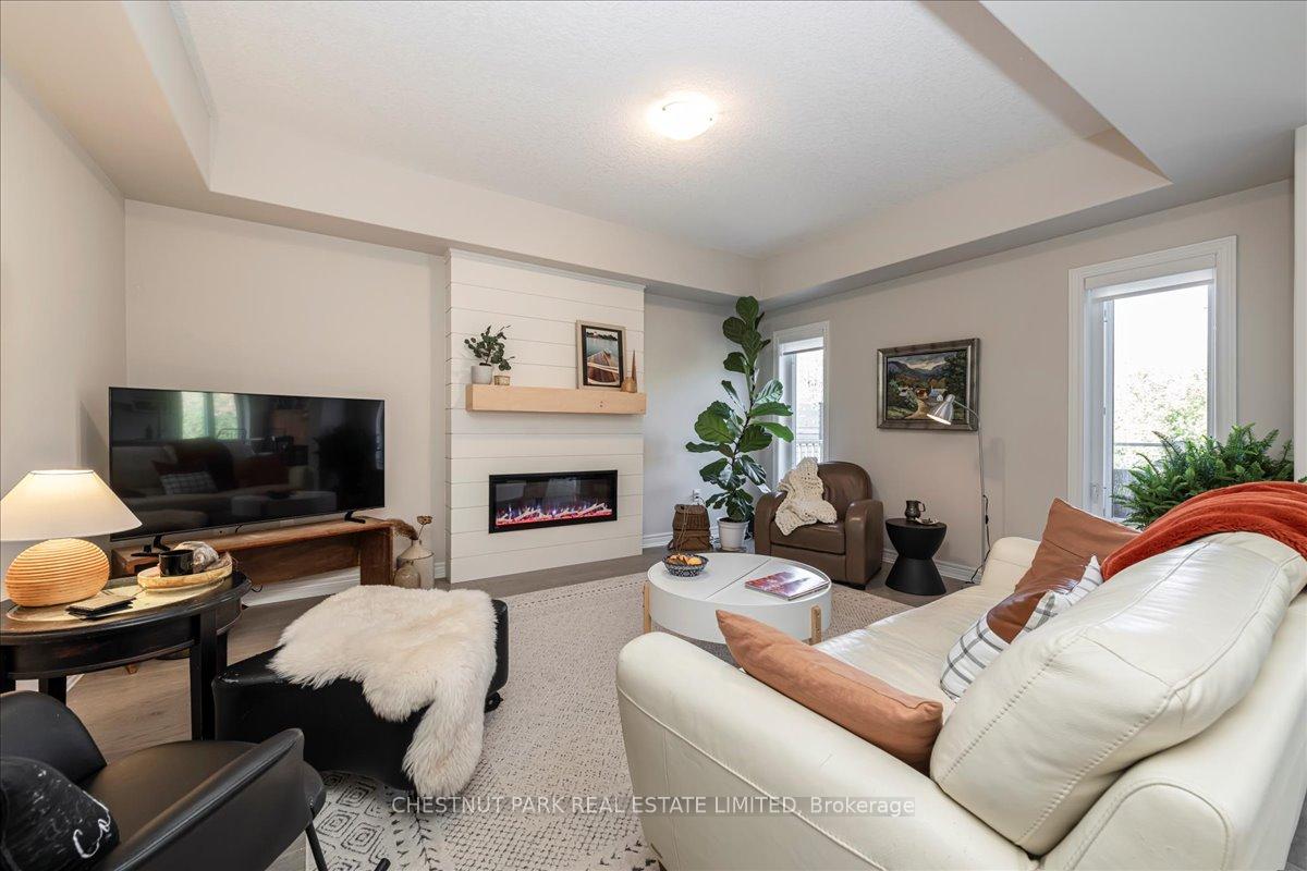 Photo 2 of 64 Foley Crescent, Collingwood — HOMEH