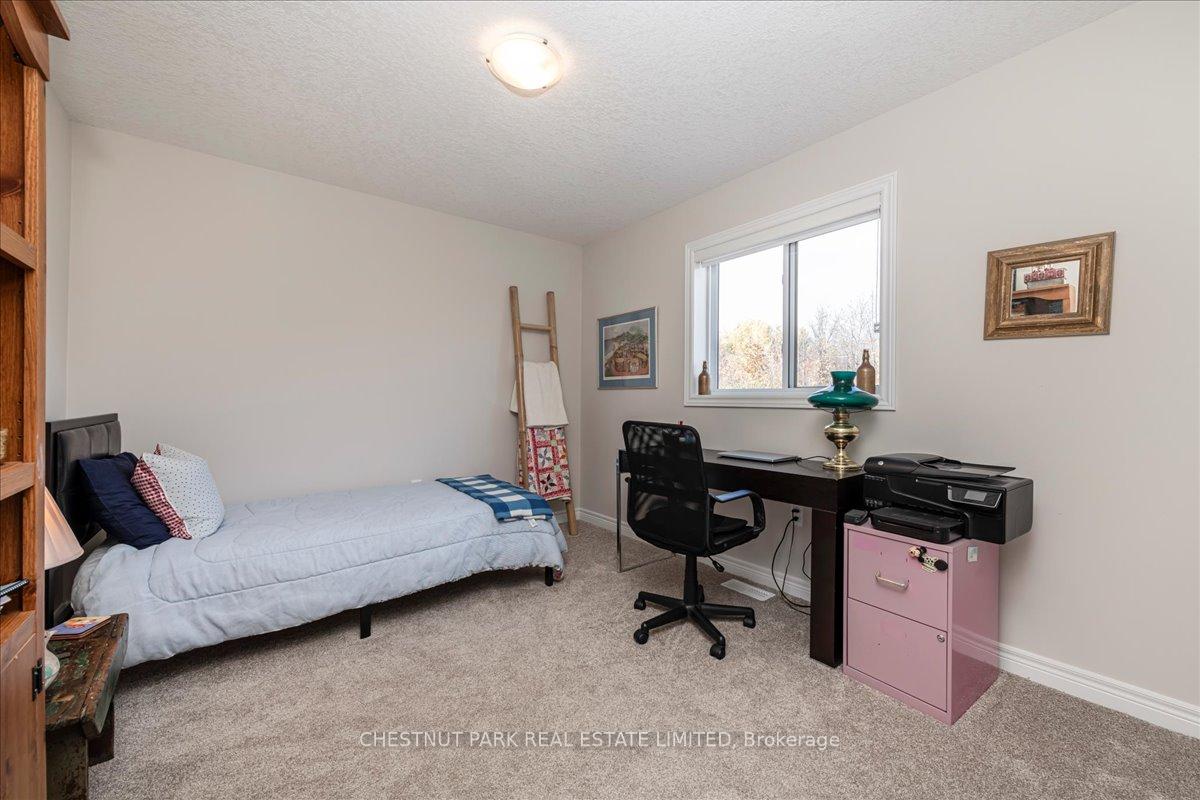 Photo 15 of 64 Foley Crescent, Collingwood — HOMEH