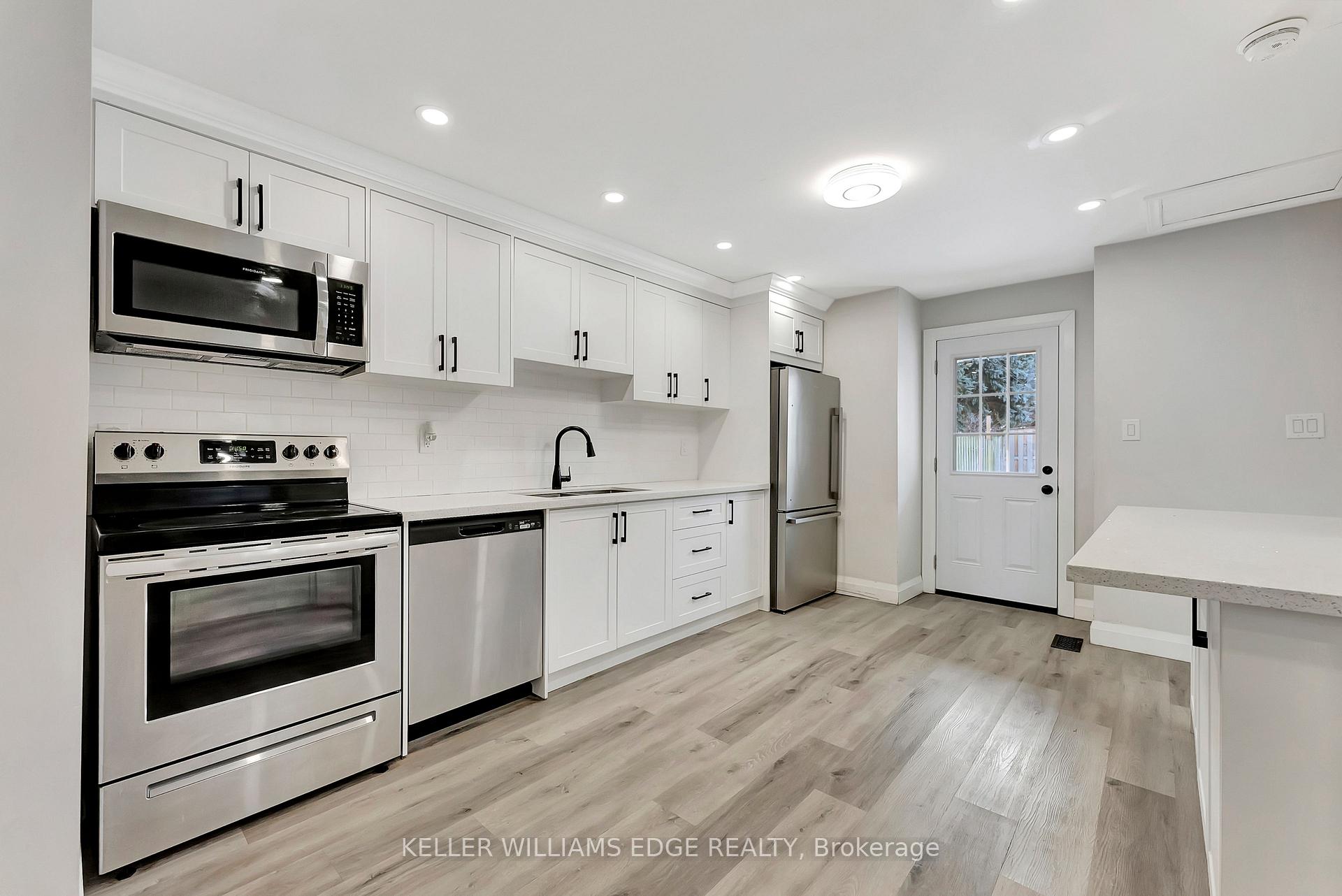 Photo 9 of 68 Harrison Avenue, Hamilton, Homeside — HOMEH