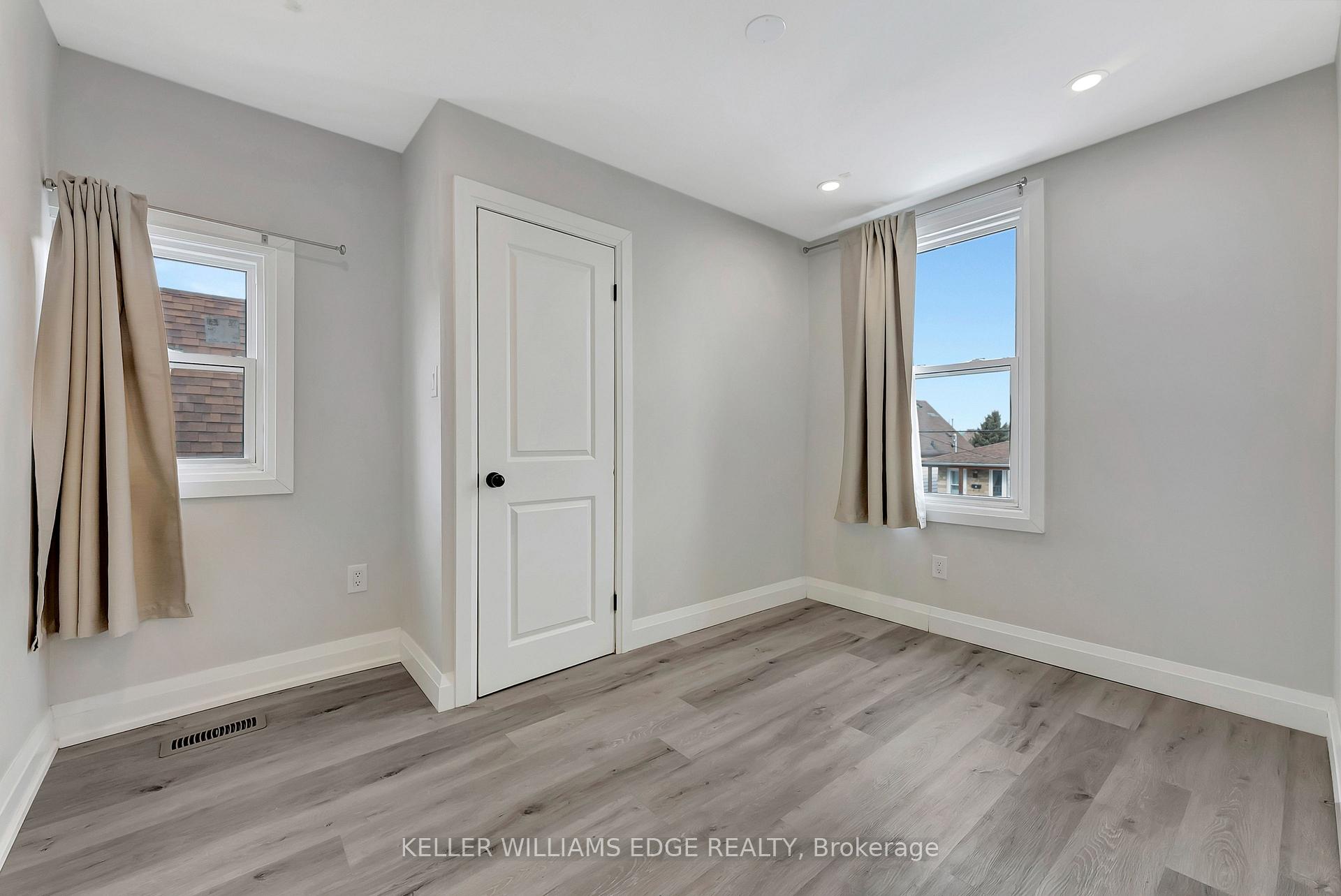 Photo 22 of 68 Harrison Avenue, Hamilton, Homeside — HOMEH