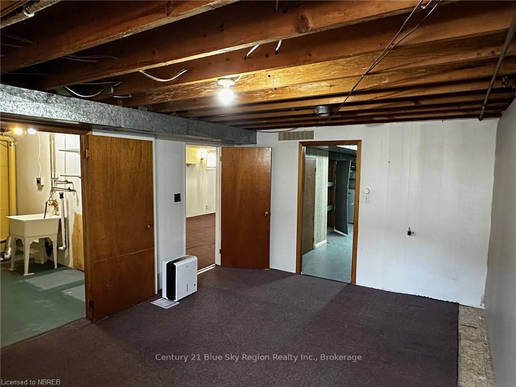 Photo 11 of 230 Fifth Street, Mattawa — HOMEH