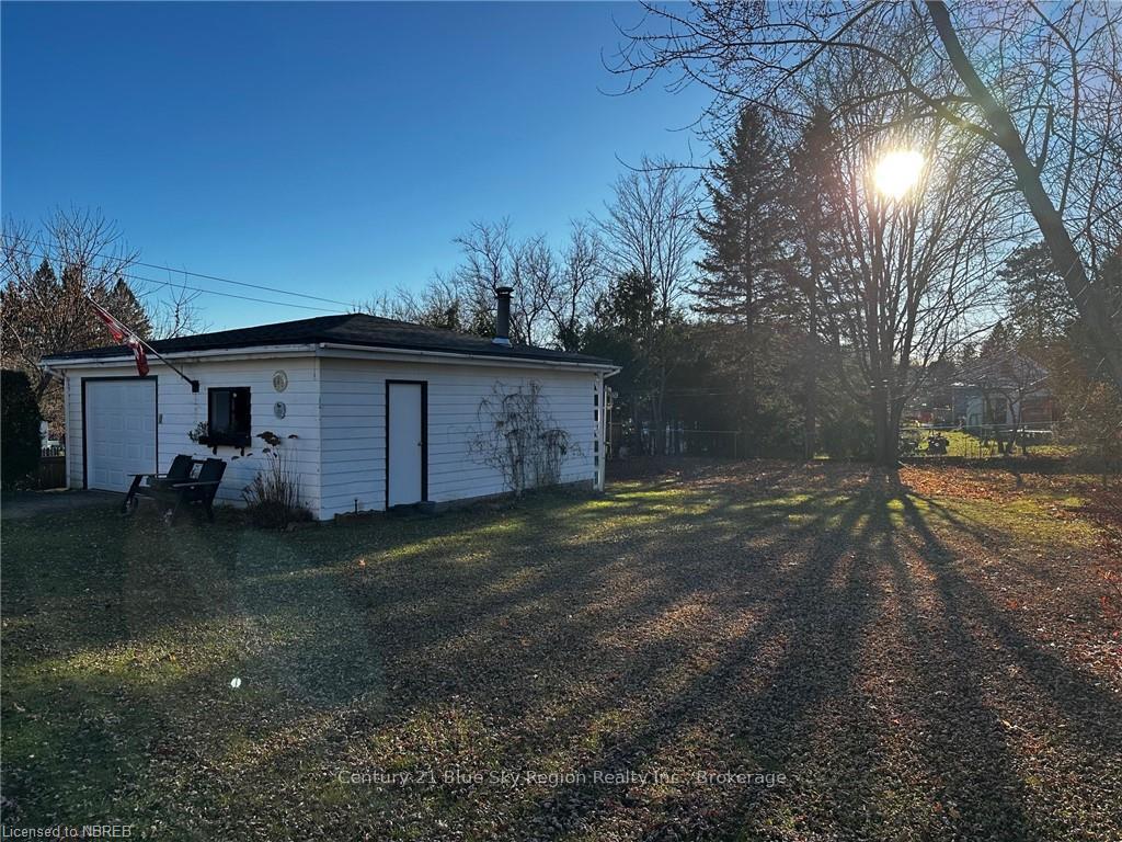 Photo 23 of 230 Fifth Street, Mattawa — HOMEH