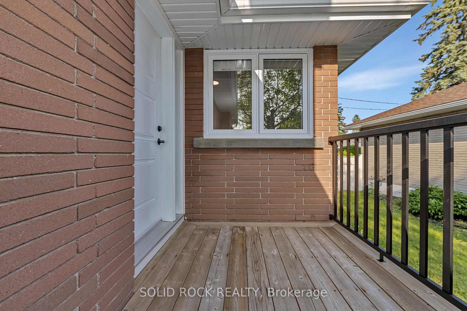 Photo 3 of 1229 Erindale Drive, Ottawa, Copeland Park — HOMEH