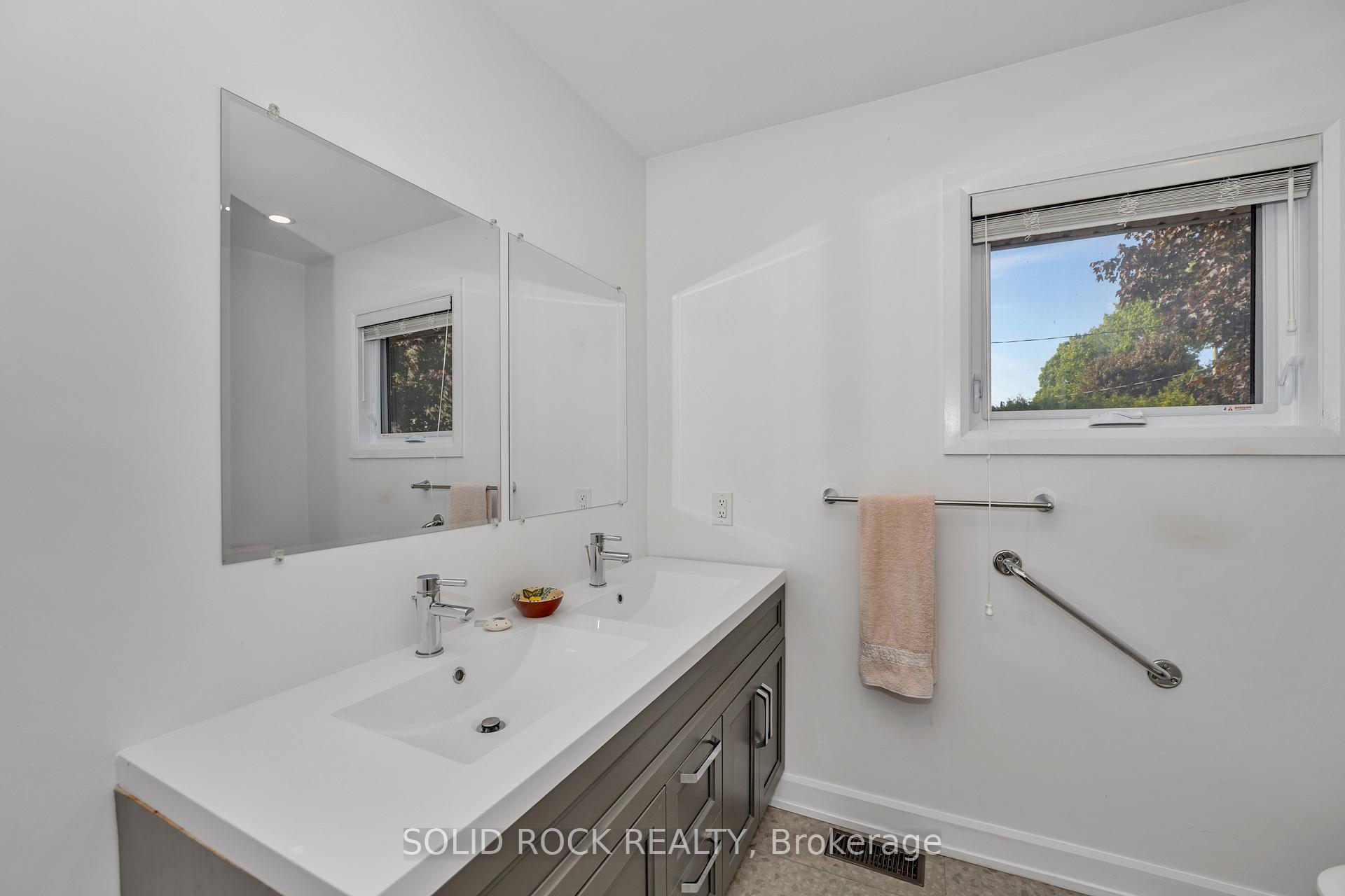 Photo 19 of 1229 Erindale Drive, Ottawa, Copeland Park — HOMEH