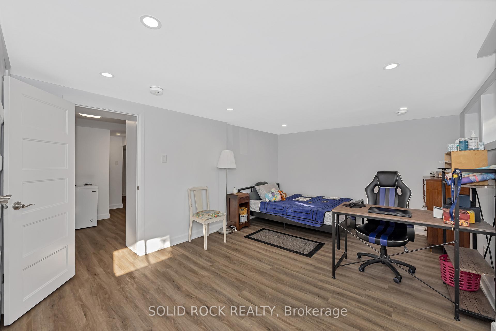 Photo 33 of 1229 Erindale Drive, Ottawa, Copeland Park — HOMEH