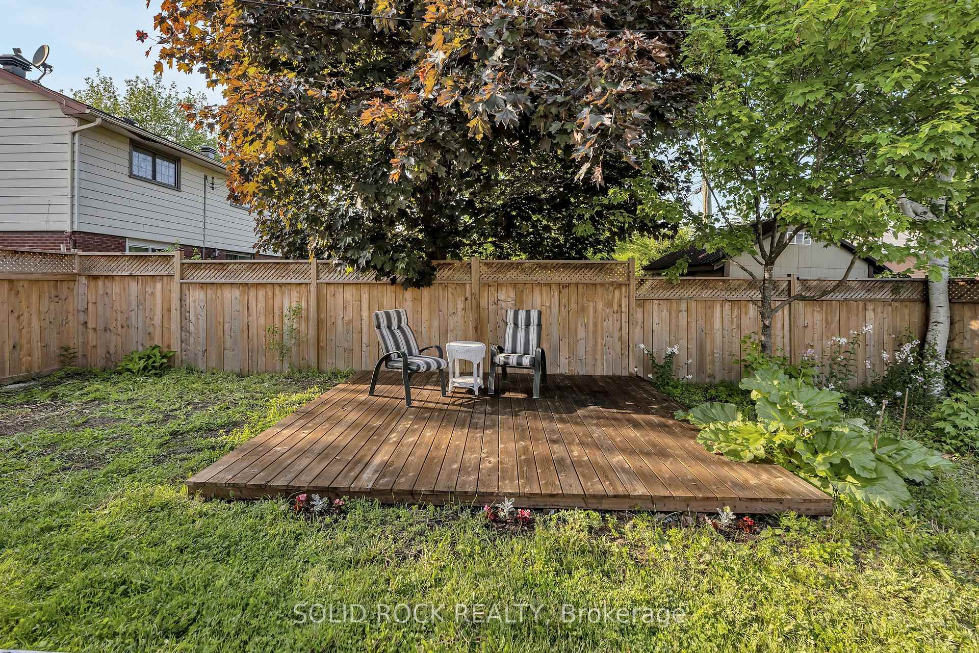 Photo 36 of 1229 Erindale Drive, Ottawa, Copeland Park — HOMEH