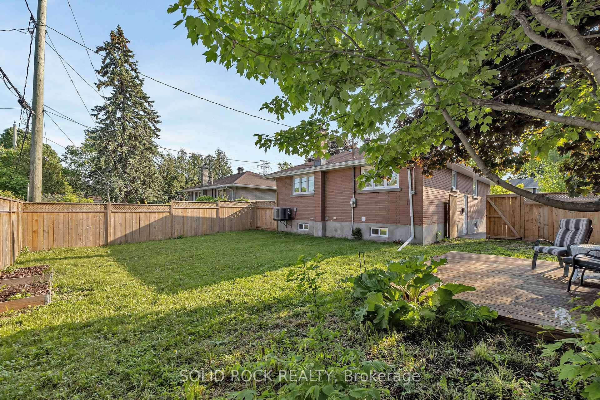 Photo 37 of 1229 Erindale Drive, Ottawa, Copeland Park — HOMEH