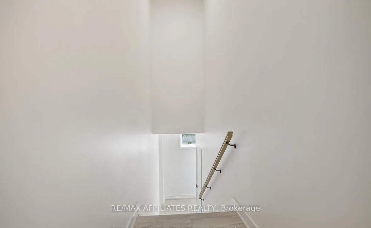 Photo 2 of Unit A2, 241 Breezehill Avenue S, Ottawa, West Centre Town — HOMEH