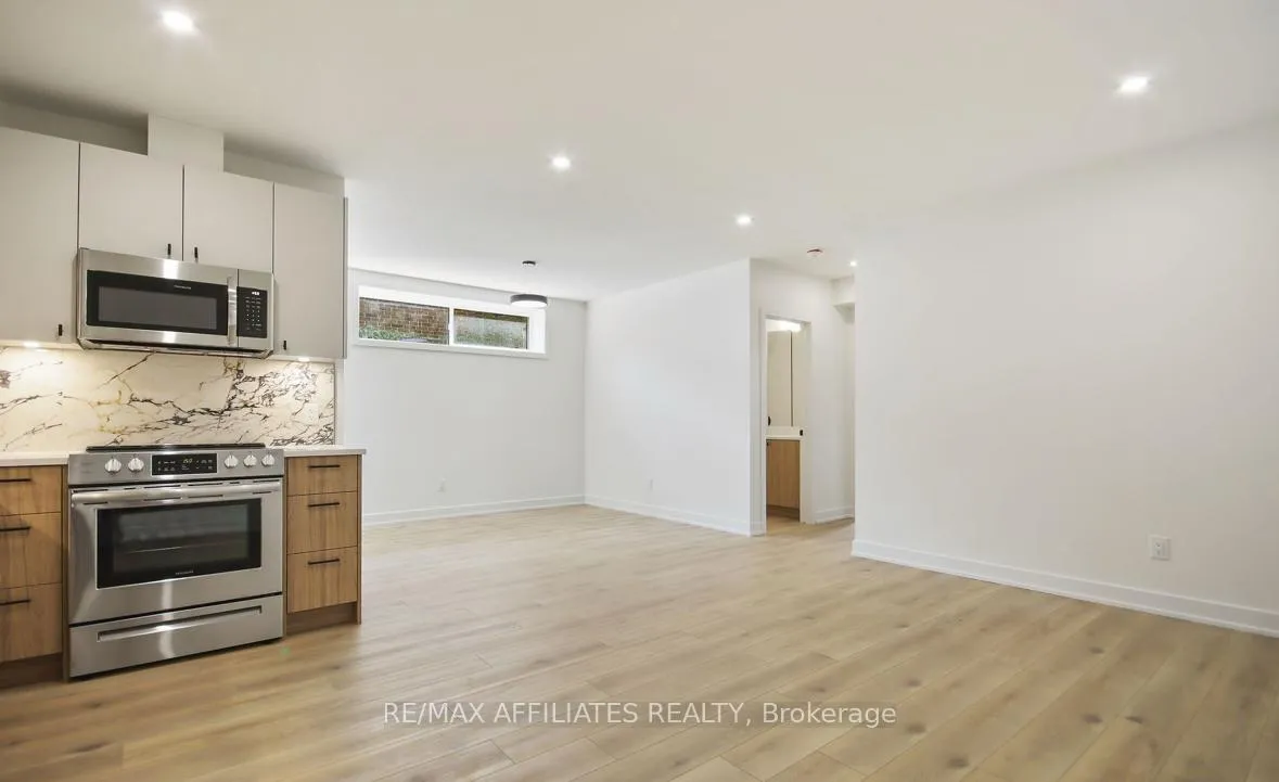 Photo 6 of Unit A2, 241 Breezehill Avenue S, Ottawa, West Centre Town — HOMEH