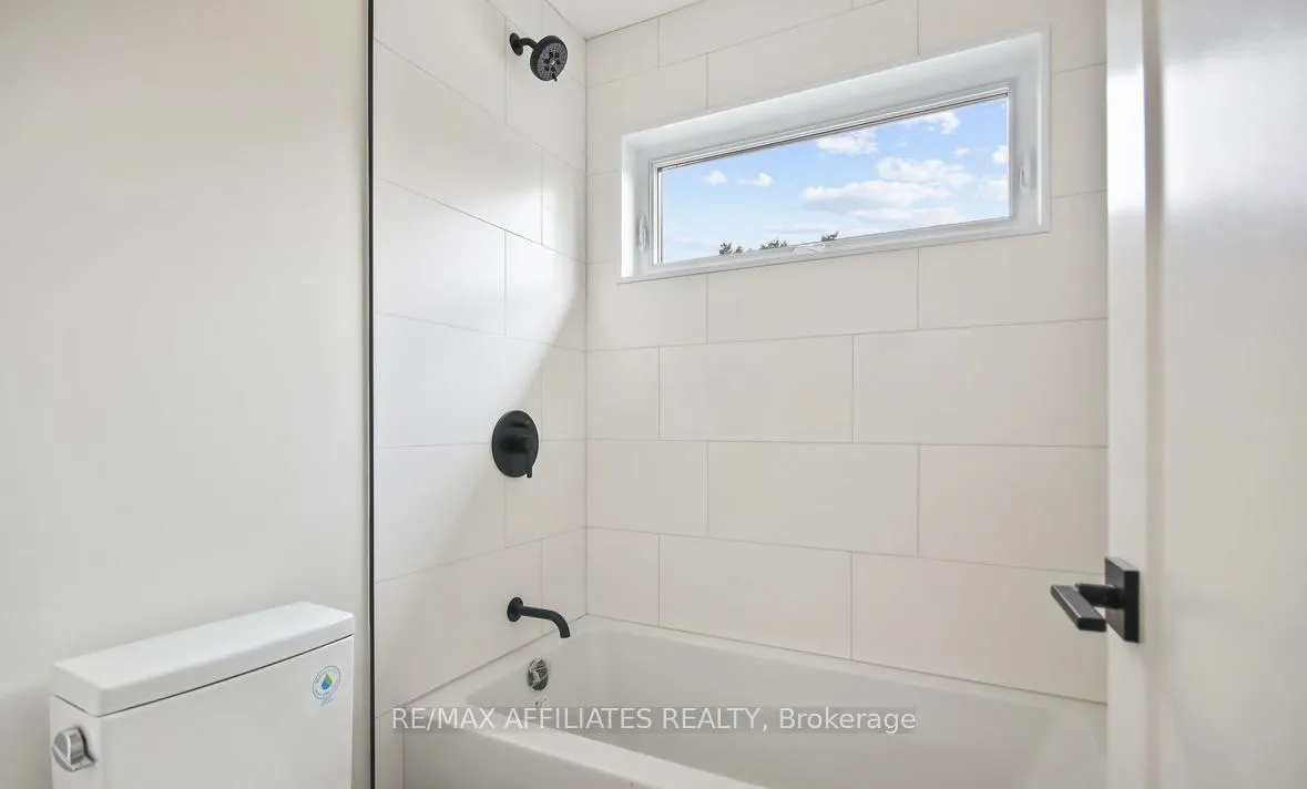 Photo 11 of Unit A2, 241 Breezehill Avenue S, Ottawa, West Centre Town — HOMEH