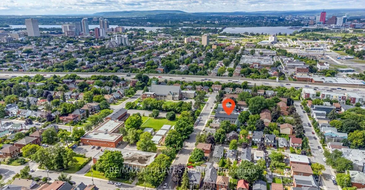Photo 14 of Unit A2, 241 Breezehill Avenue S, Ottawa, West Centre Town — HOMEH