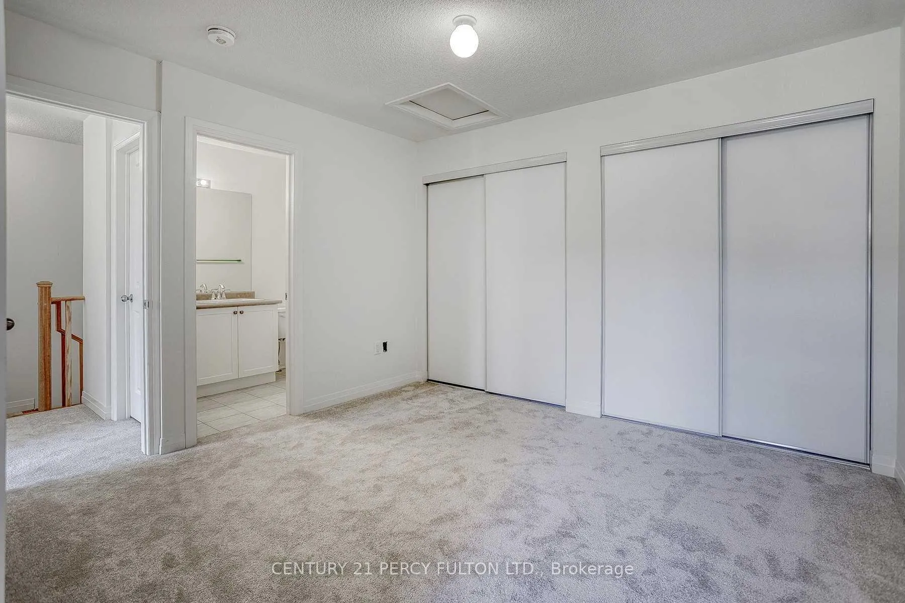 Photo 11 of 253 Lord Elgin Lane, Clarington, Bowmanville — HOMEH