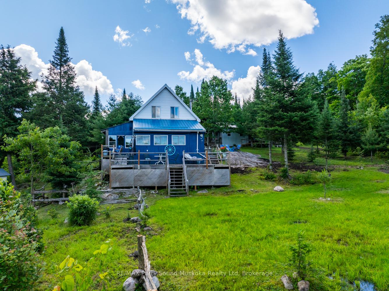 Photo 4 of 16C Magnet Road, Magnetawan, Ahmic Harbour — HOMEH
