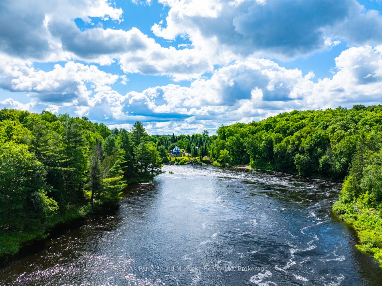Photo 5 of 16C Magnet Road, Magnetawan, Ahmic Harbour — HOMEH