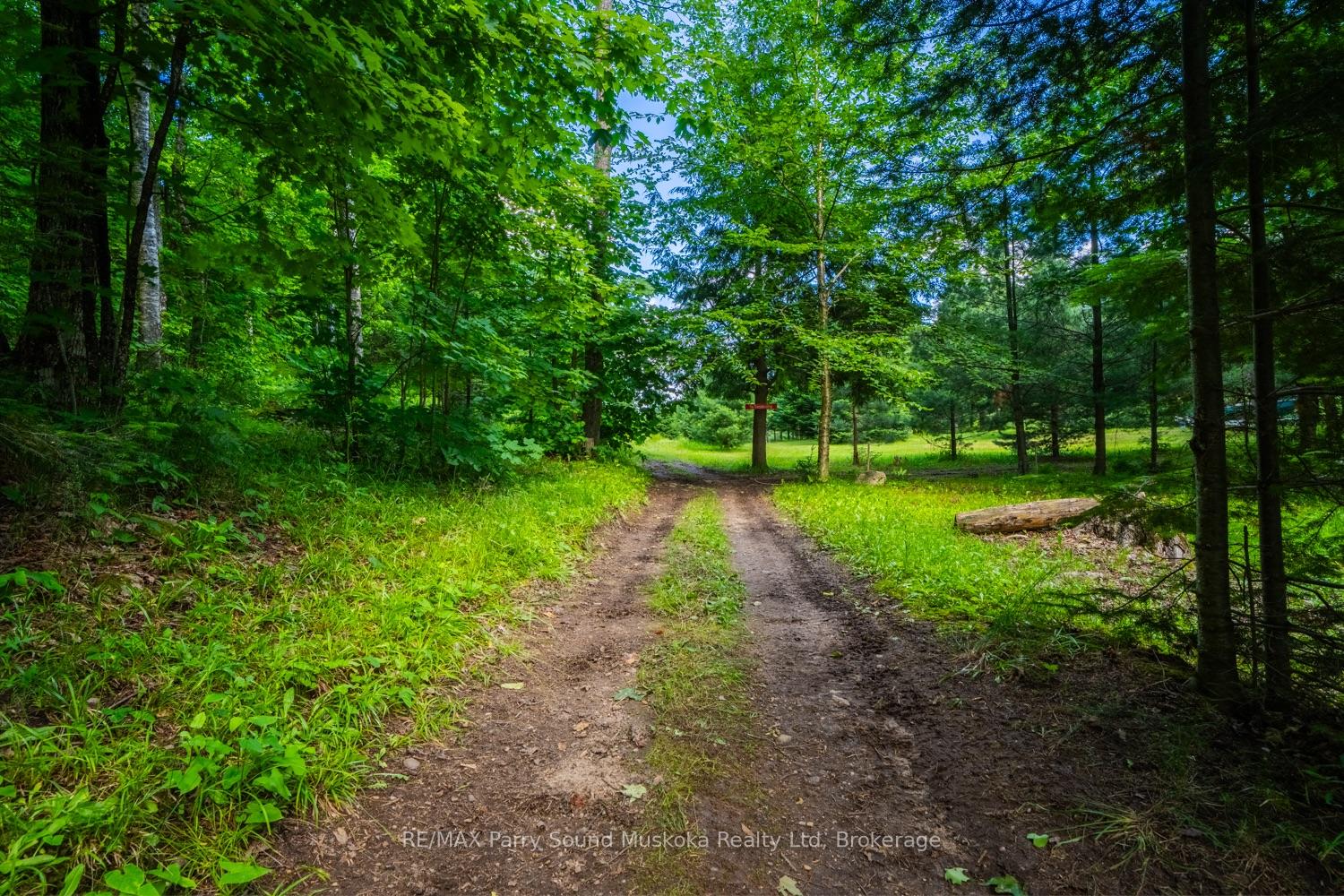 Photo 8 of 16C Magnet Road, Magnetawan, Ahmic Harbour — HOMEH