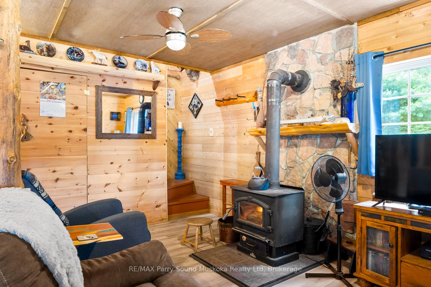 Photo 27 of 16C Magnet Road, Magnetawan, Ahmic Harbour — HOMEH