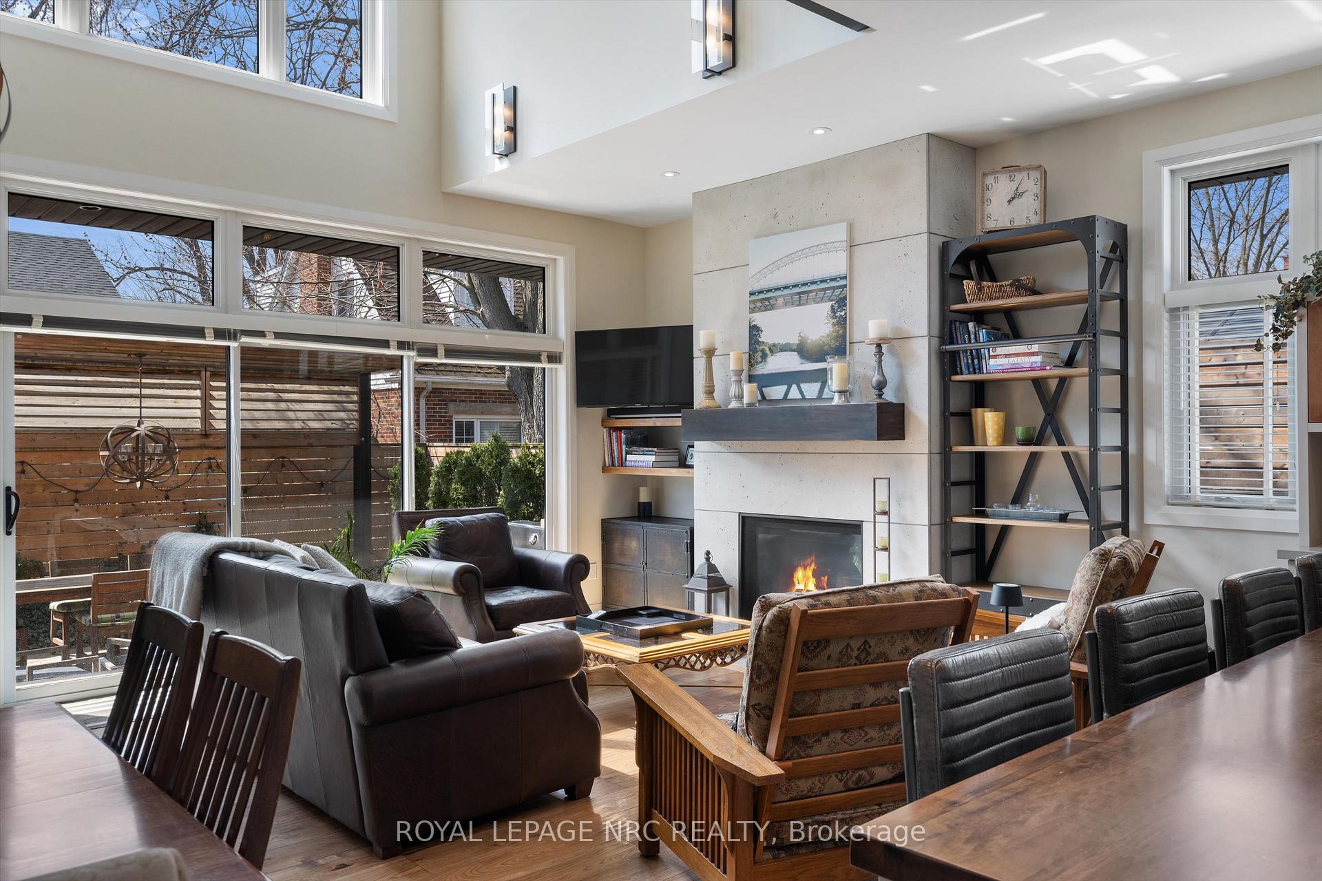 Photo 18 of 6 Rodman Hall Drive, St. Catharines, Western Hill — HOMEH