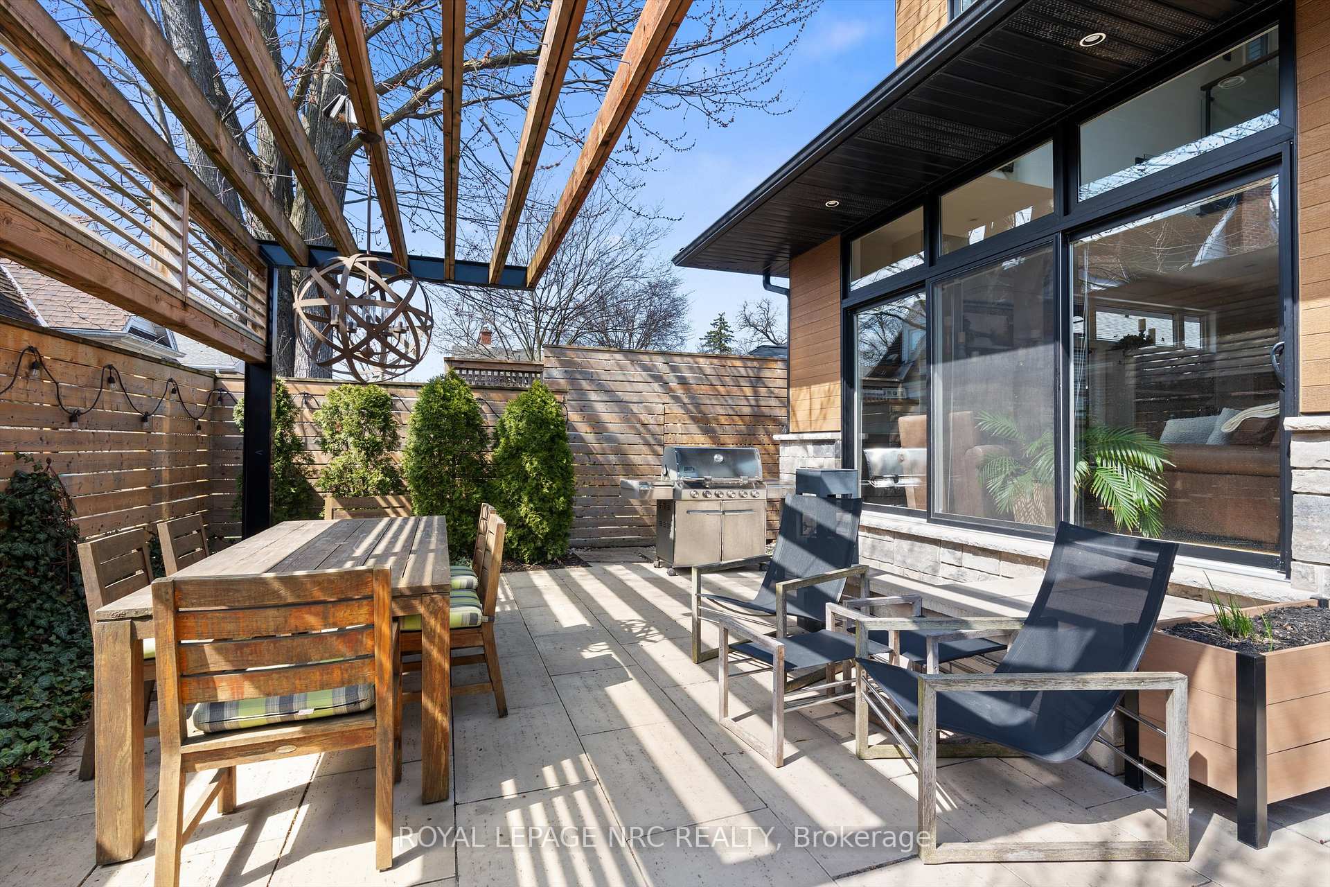 Photo 42 of 6 Rodman Hall Drive, St. Catharines, Western Hill — HOMEH
