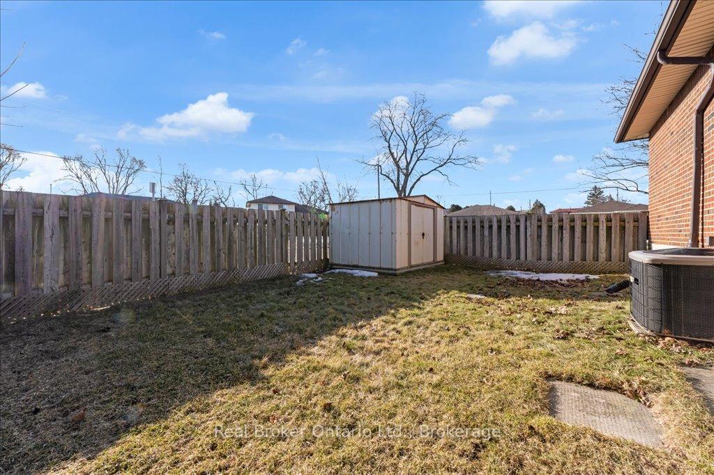 Photo 26 of 65 Cameo Avenue, Hamilton, Macassa — HOMEH