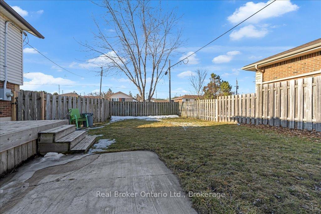 Photo 27 of 65 Cameo Avenue, Hamilton, Macassa — HOMEH