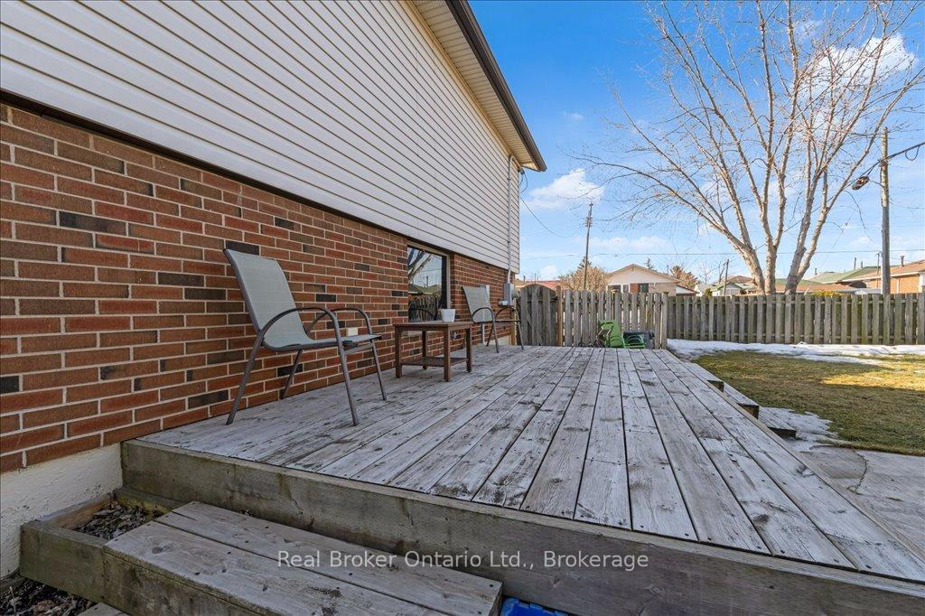 Photo 28 of 65 Cameo Avenue, Hamilton, Macassa — HOMEH