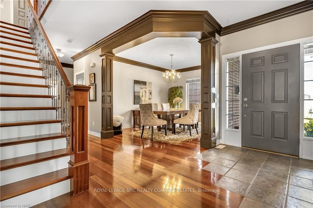 Photo 6 of 2 Briarwood Drive, St. Catharines, Rykert/Vansickle — HOMEH