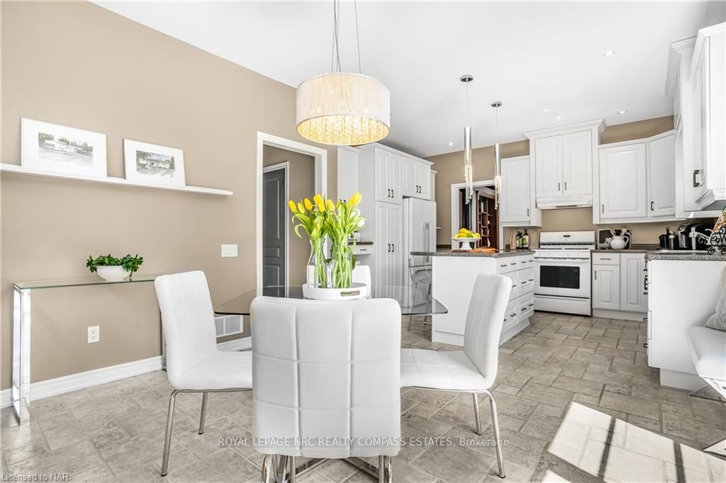 Photo 19 of 2 Briarwood Drive, St. Catharines, Rykert/Vansickle — HOMEH