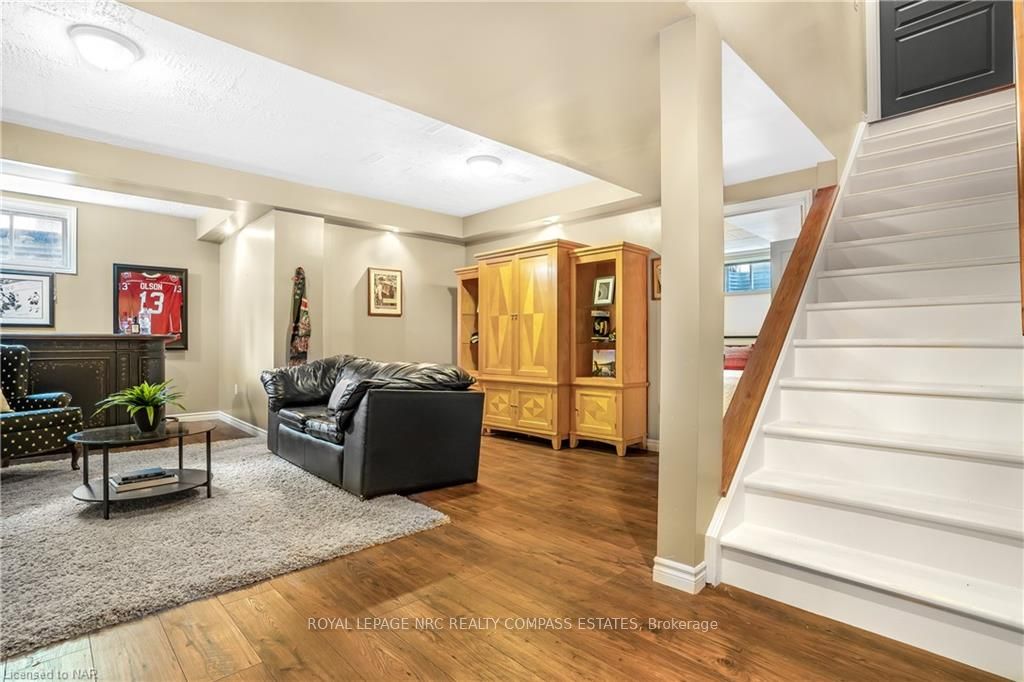 Photo 38 of 2 Briarwood Drive, St. Catharines, Rykert/Vansickle — HOMEH