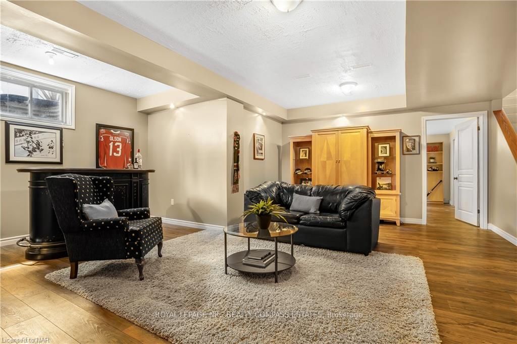Photo 39 of 2 Briarwood Drive, St. Catharines, Rykert/Vansickle — HOMEH