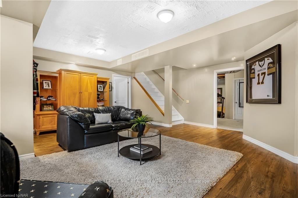Photo 41 of 2 Briarwood Drive, St. Catharines, Rykert/Vansickle — HOMEH
