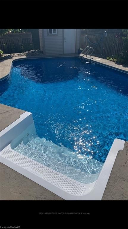 Photo 49 of 2 Briarwood Drive, St. Catharines, Rykert/Vansickle — HOMEH