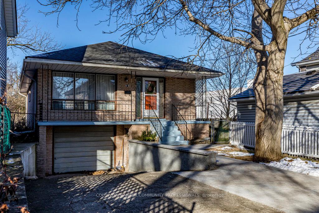 Front of 16 Elm Avenue