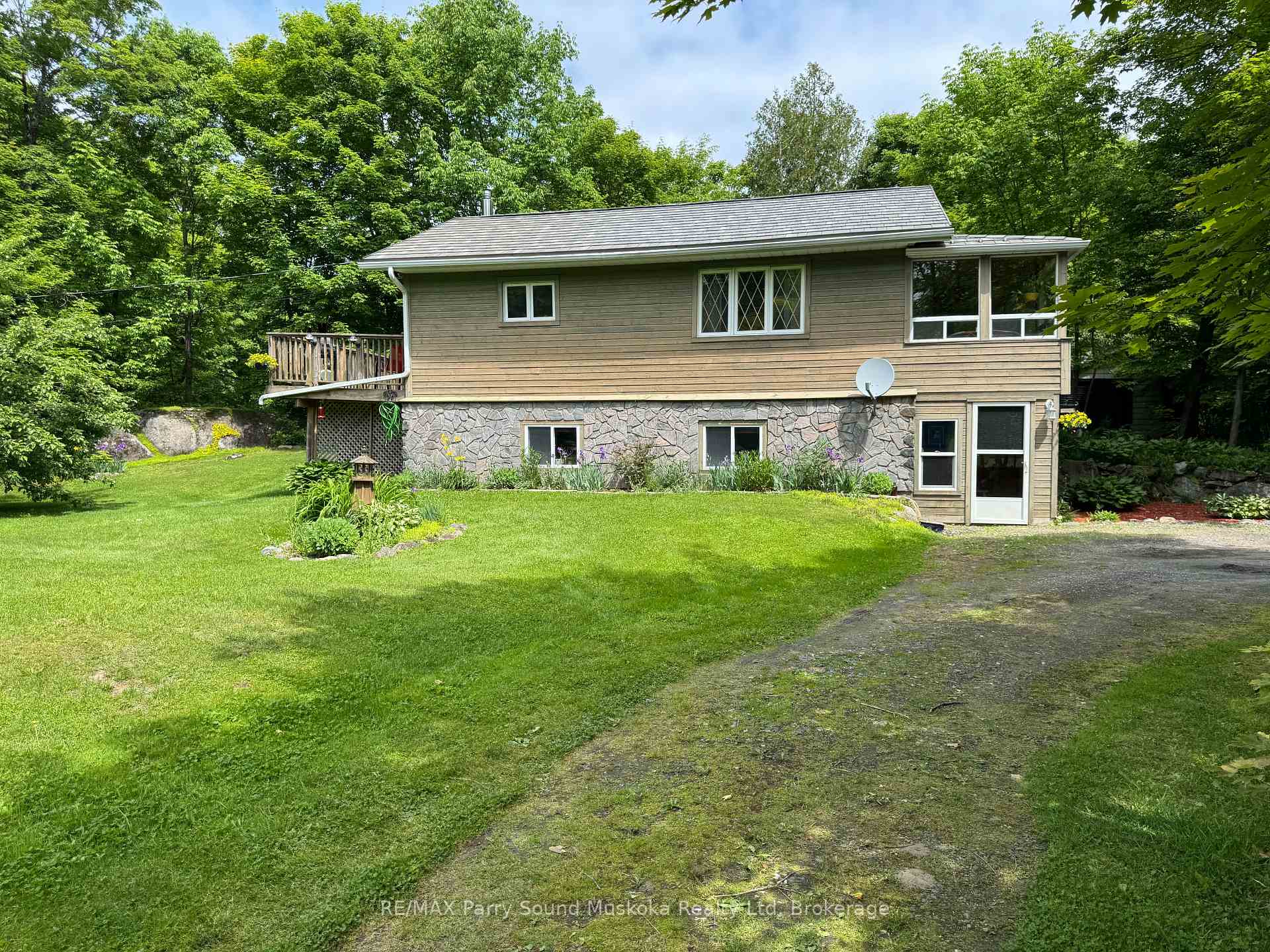 Photo 1 of 18 Jones Road, McKellar — HOMEH