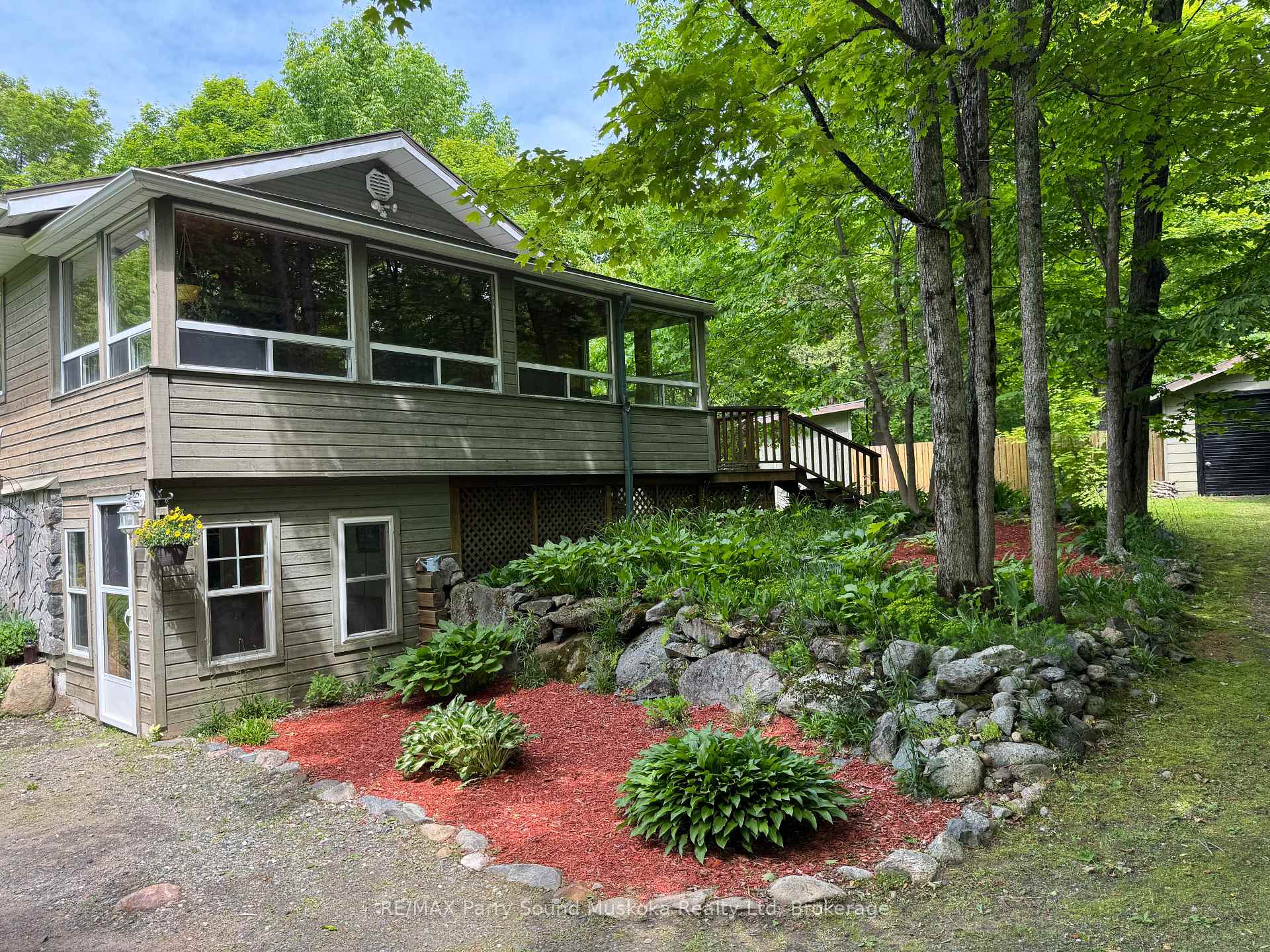 Photo 2 of 18 Jones Road, McKellar — HOMEH