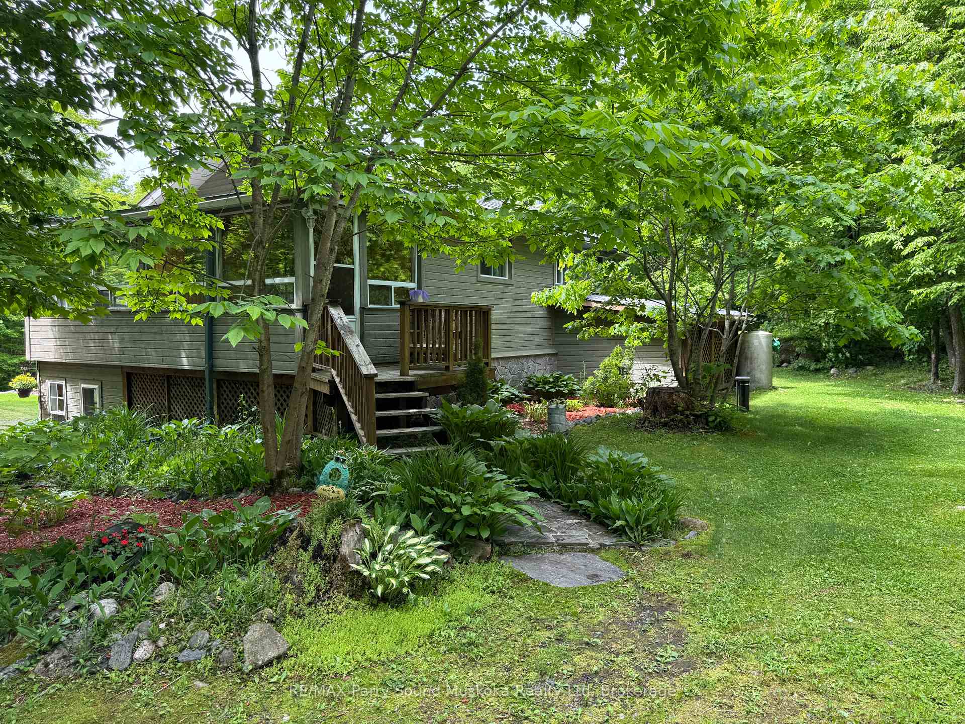 Photo 4 of 18 Jones Road, McKellar — HOMEH