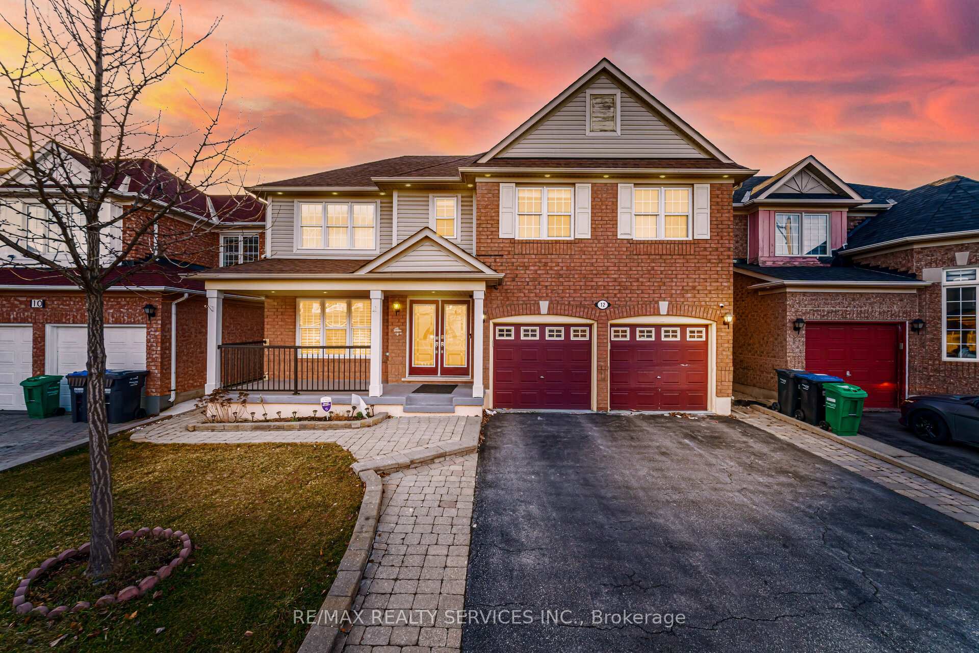 Front of 12 Lilypad Road