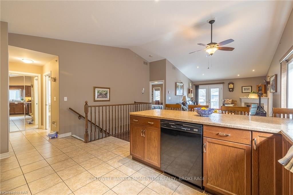 Photo 13 of 11 Corbin Street, St. Catharines, Oakdale — HOMEH