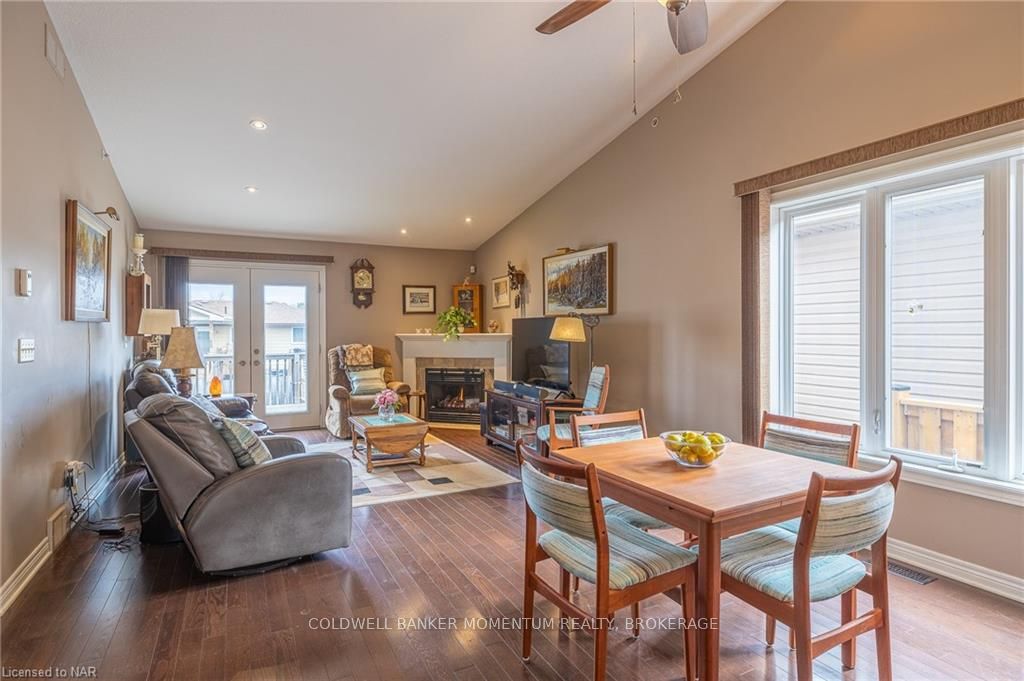 Photo 17 of 11 Corbin Street, St. Catharines, Oakdale — HOMEH