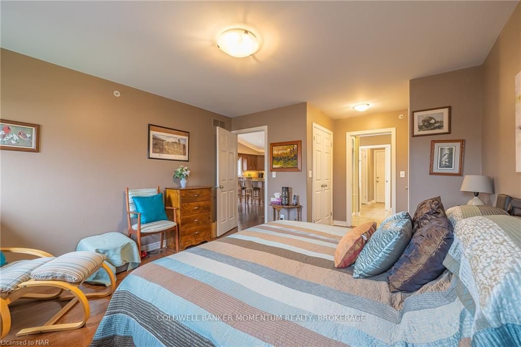 Photo 26 of 11 Corbin Street, St. Catharines, Oakdale — HOMEH