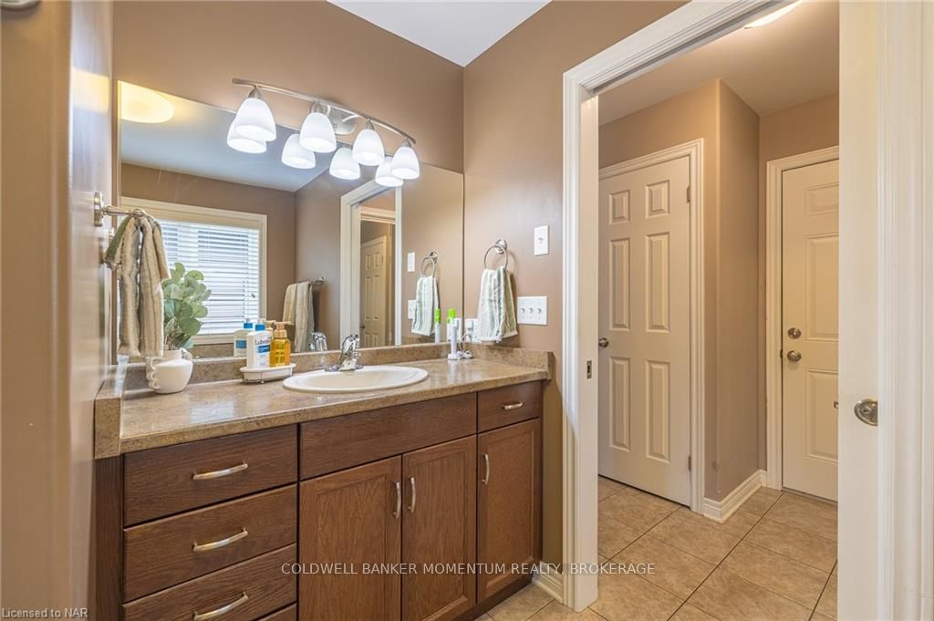 Photo 29 of 11 Corbin Street, St. Catharines, Oakdale — HOMEH